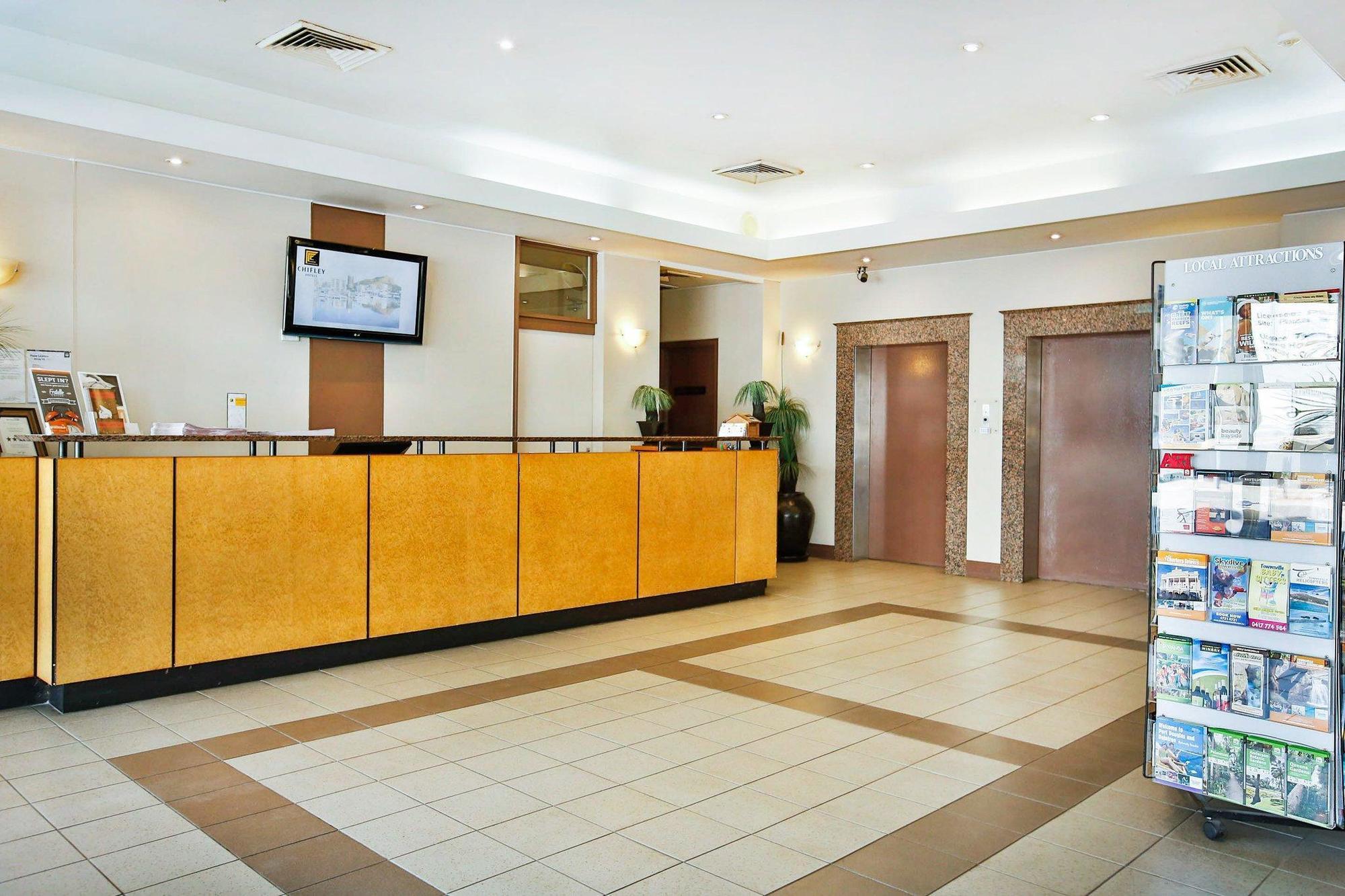 Madison Plaza Townsville Luaran gambar